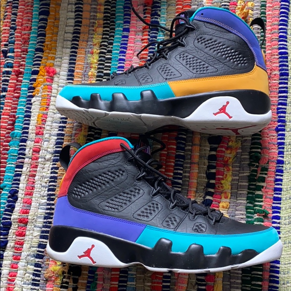 Air Jordan 9 Retro